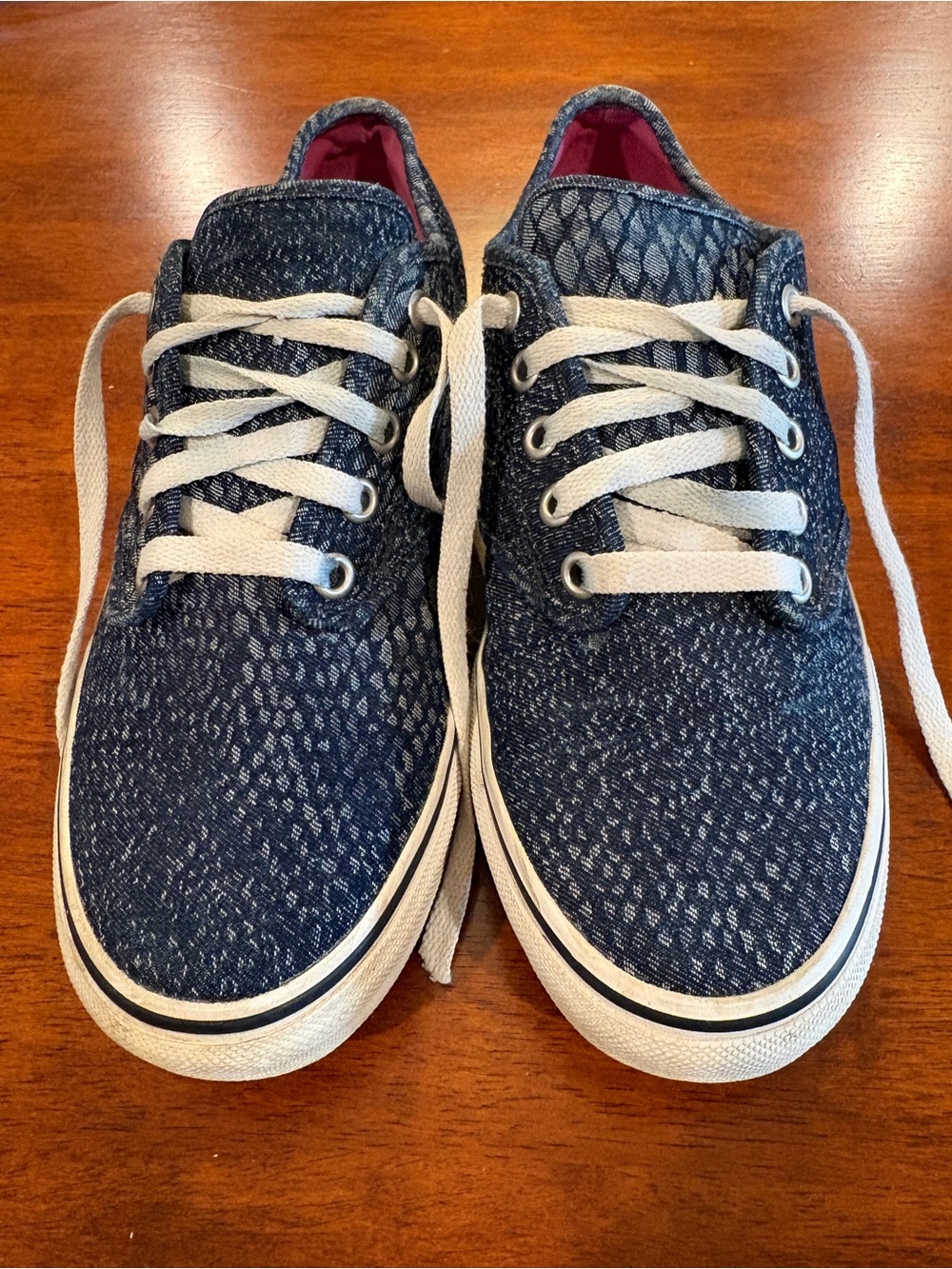 Women’s Casual Navy Blue Vans Sneakers with White Laces